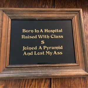 VINTAGE  “Pyramid” Picture.